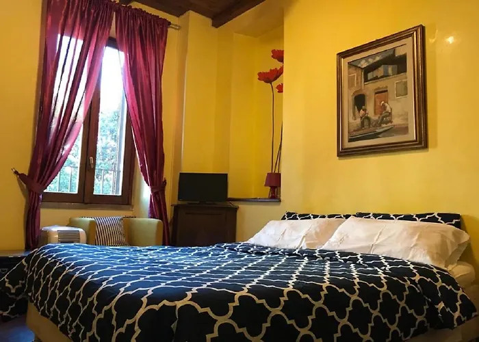 Kenzo & Kiara Guest House
